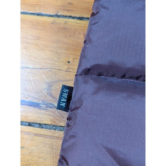 Puffer Vest  Men's Medium Genuine Down Feathers Brown Camping Hiking Winter - Picture 9 of 11